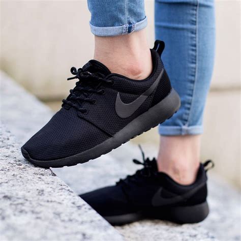 nike women zwart|Womens Black Shoes .